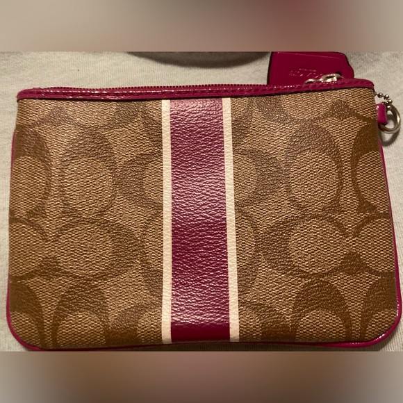 3 Pc. Dooney & Bourke purse, Tan& brown wristlet, Pink & tan wristlet w/o strap - Picture 8 of 13